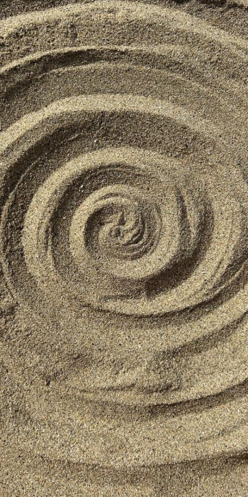 True Essence Web Image - Spiral